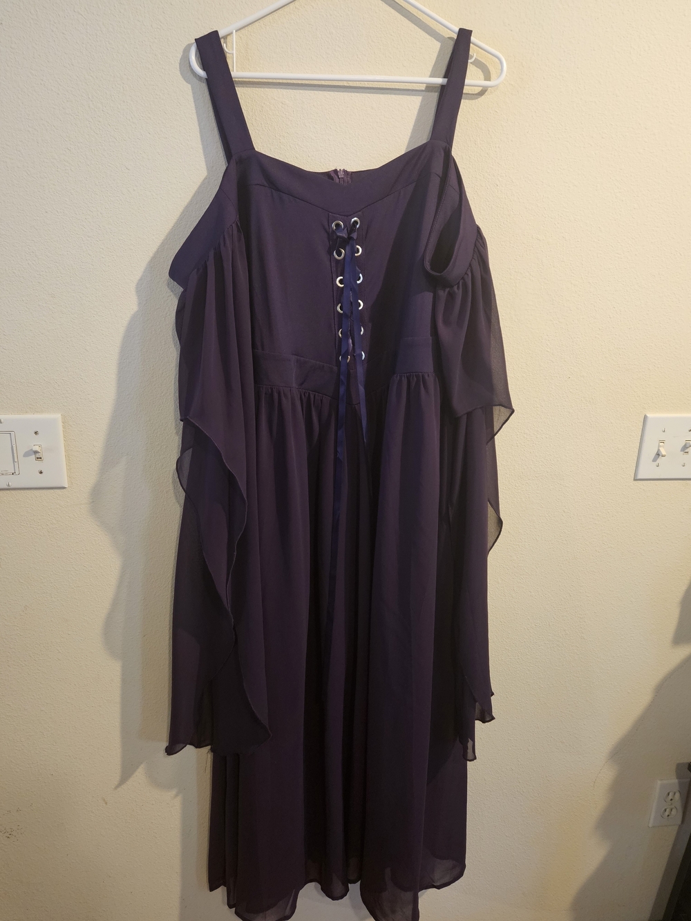 Purple Lace-Up Cold-Shoulder Chiffon Dress